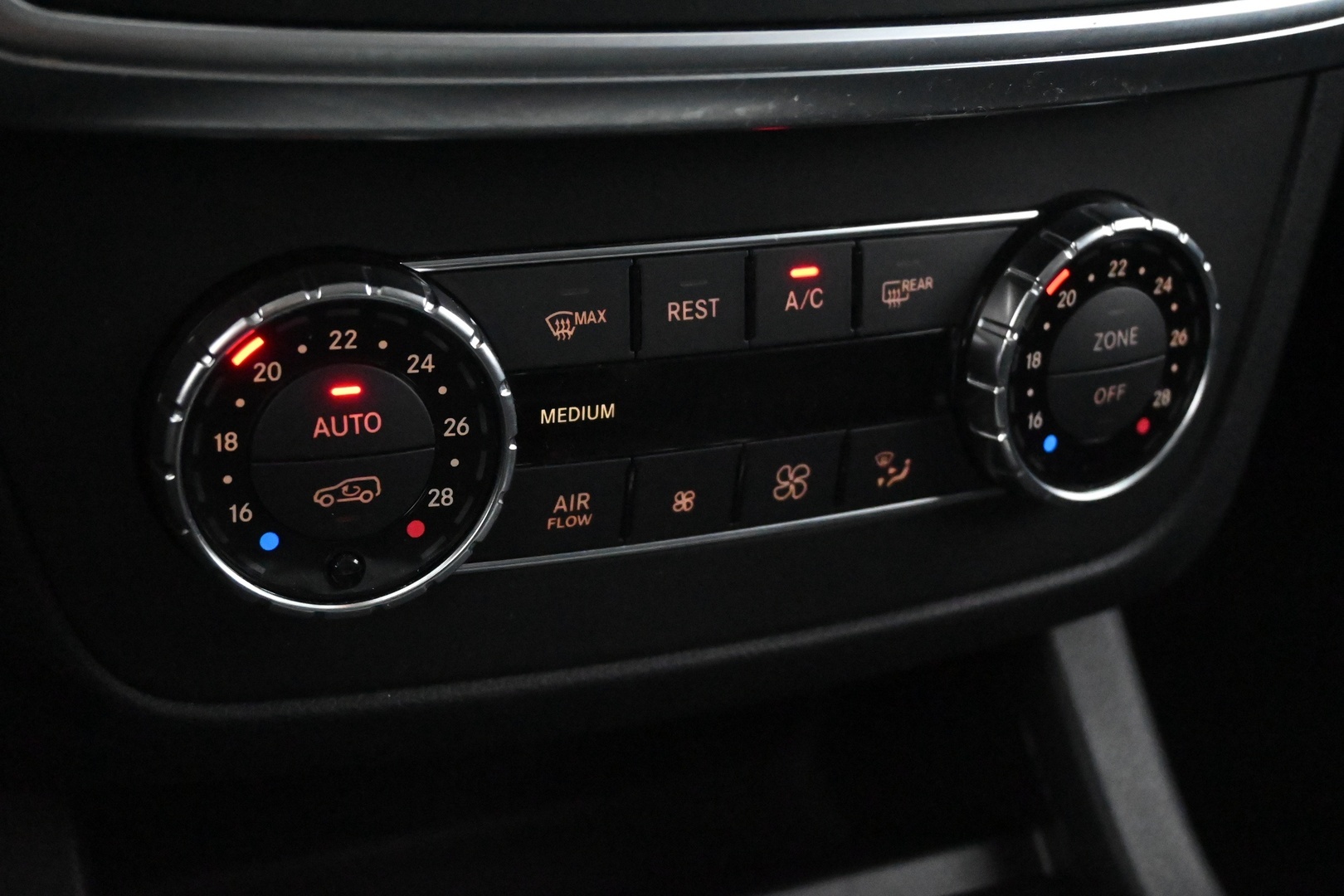 MERCEDES-BENZ ML 2012