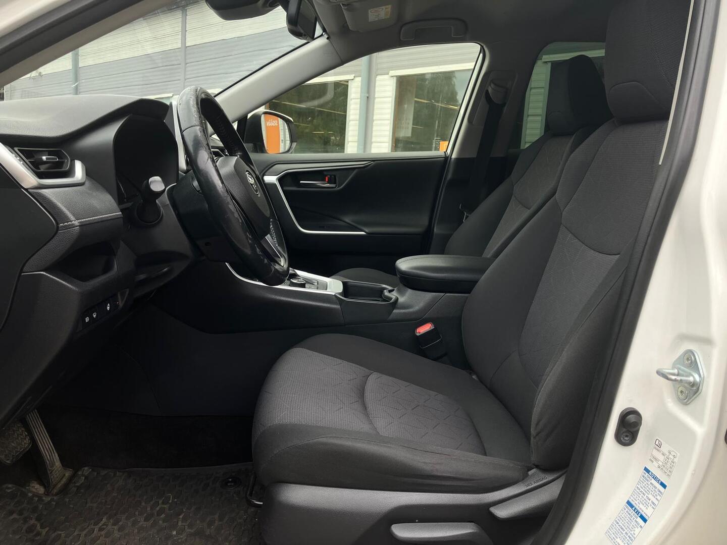 TOYOTA RAV4 2019