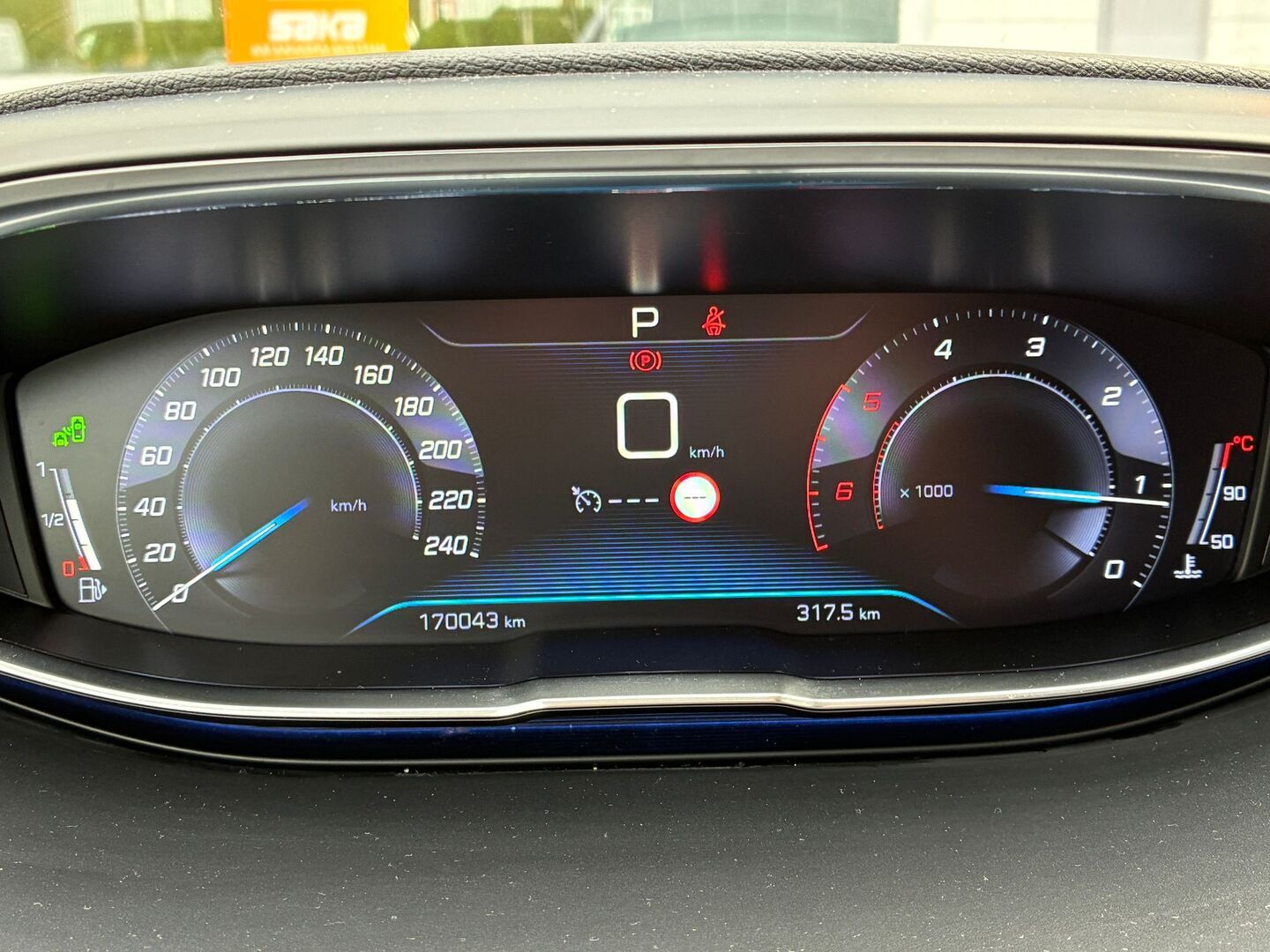 PEUGEOT 5008 2018