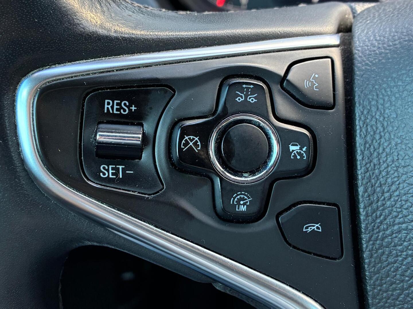 OPEL Insignia 2015