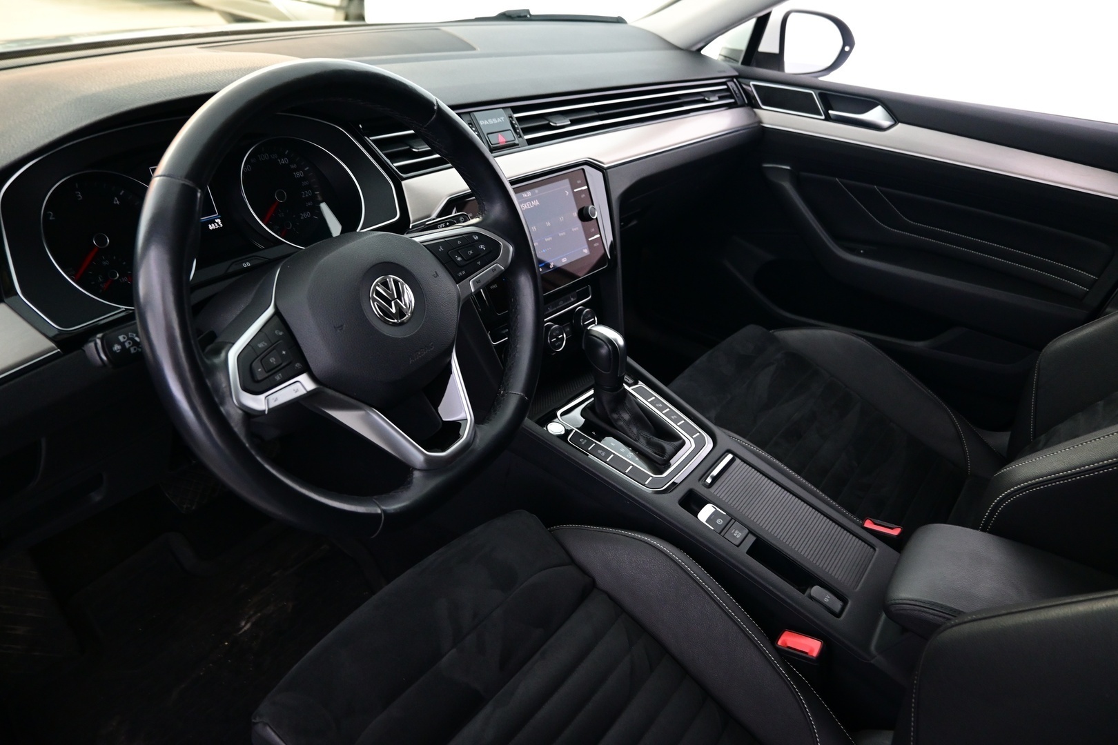 VOLKSWAGEN Passat 2020