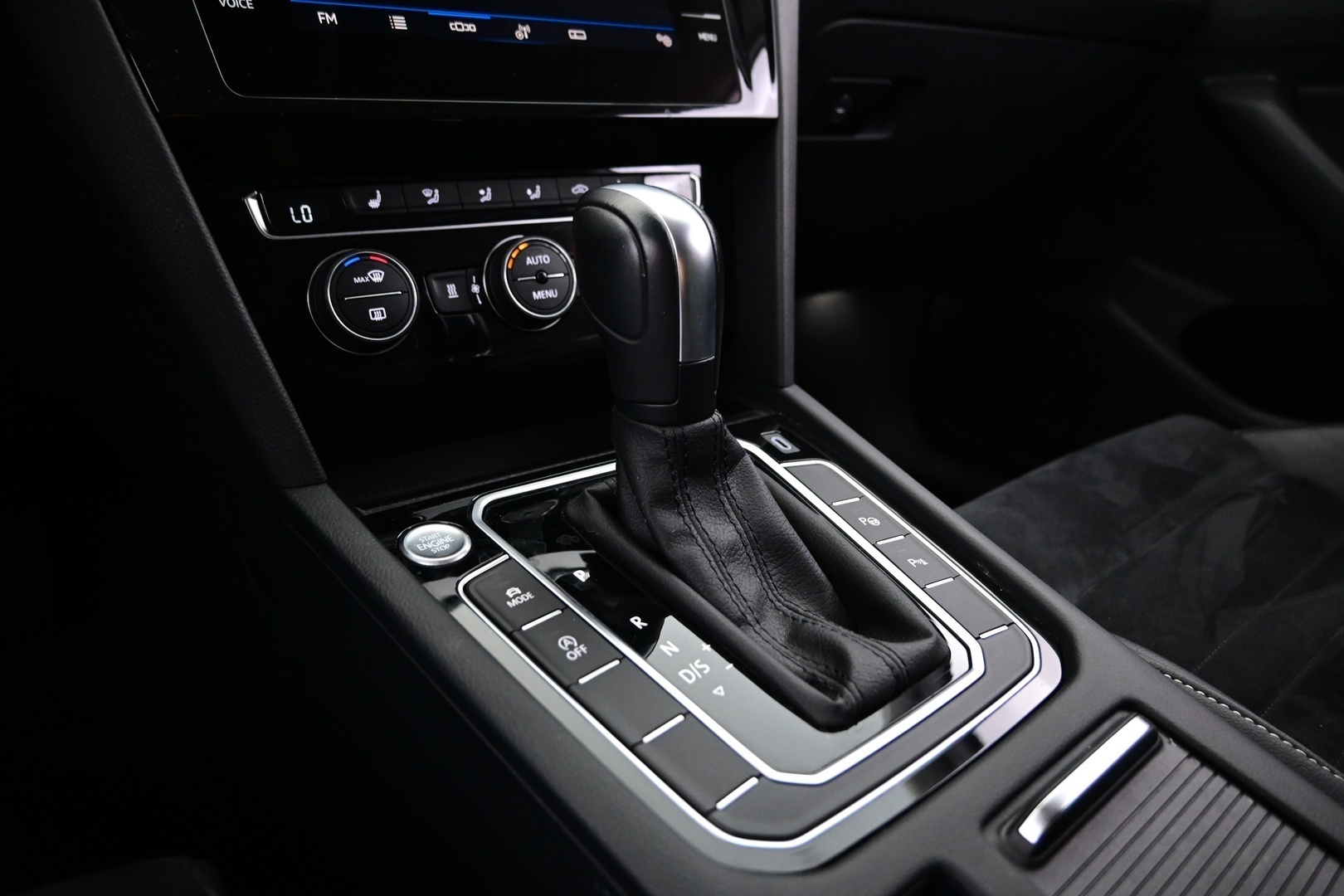 VOLKSWAGEN Passat 2020