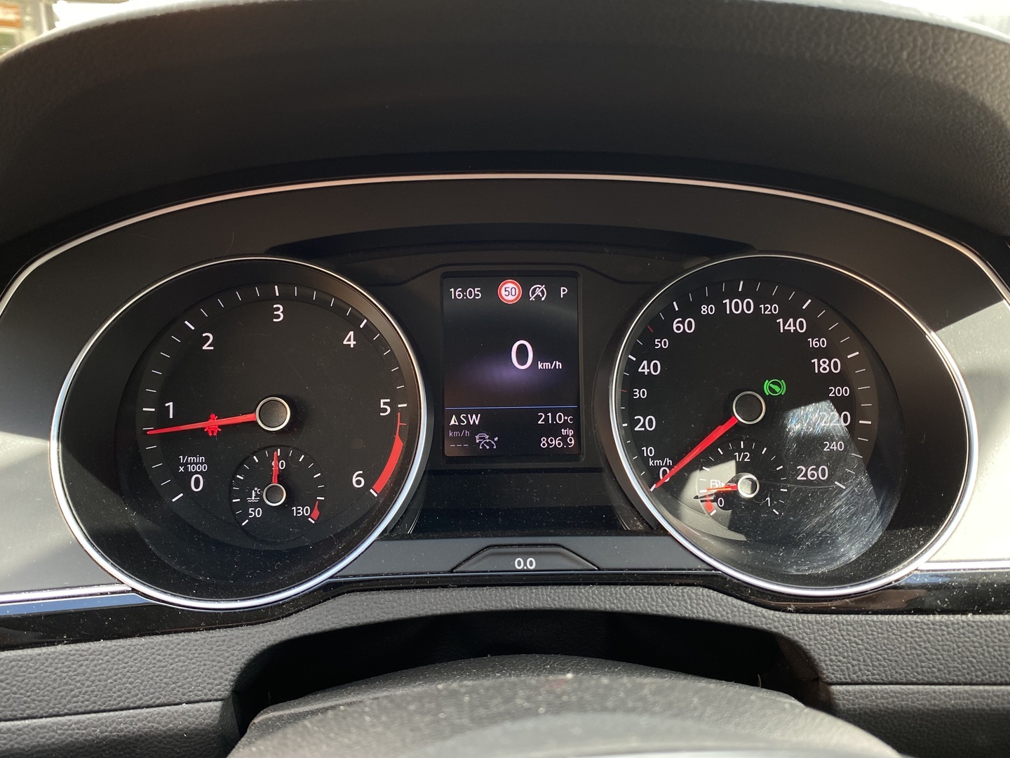 VOLKSWAGEN Passat 2020