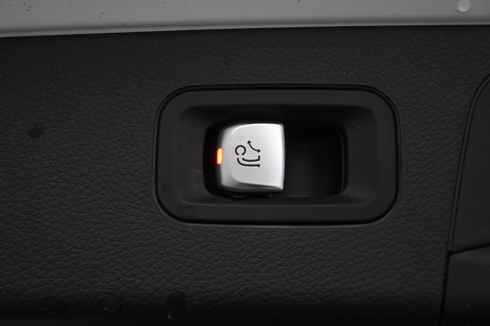 MERCEDES-BENZ GLC 2020