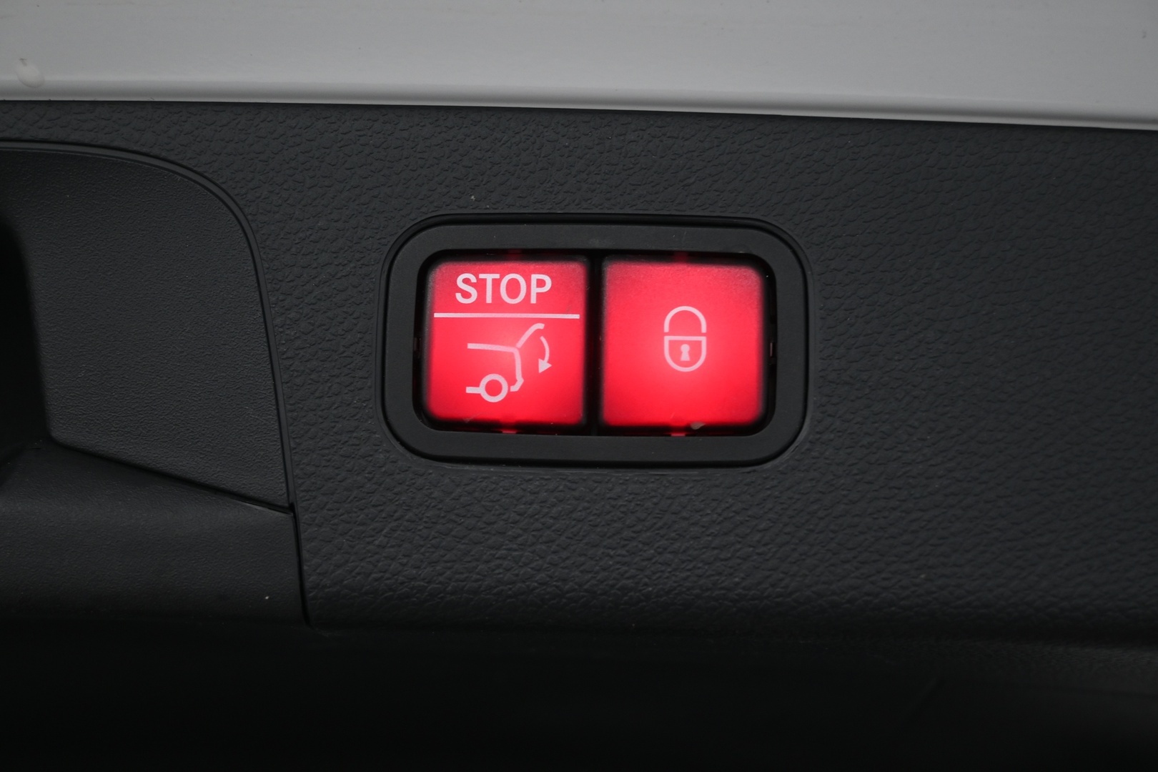 MERCEDES-BENZ GLC 2020