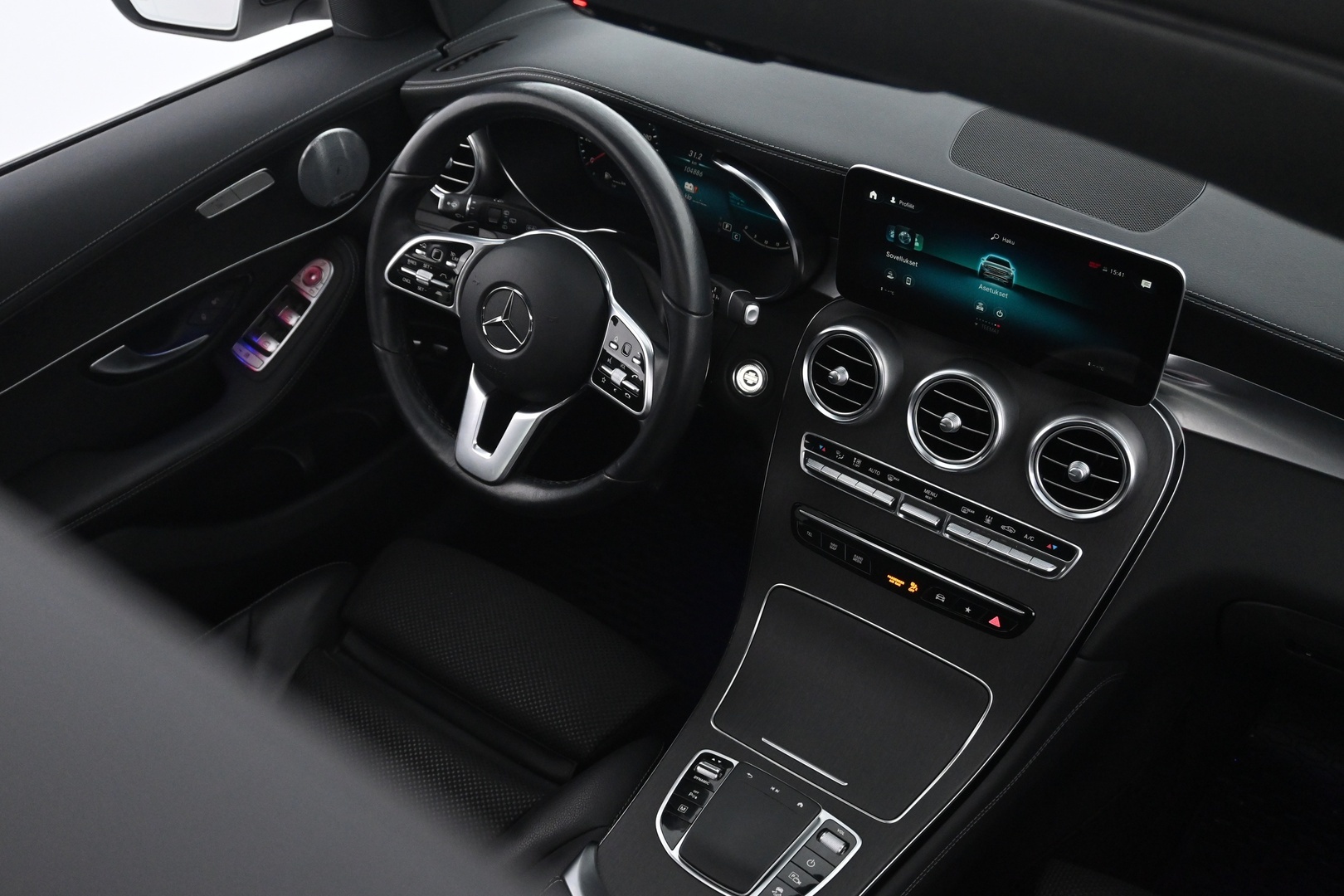 MERCEDES-BENZ GLC 2020