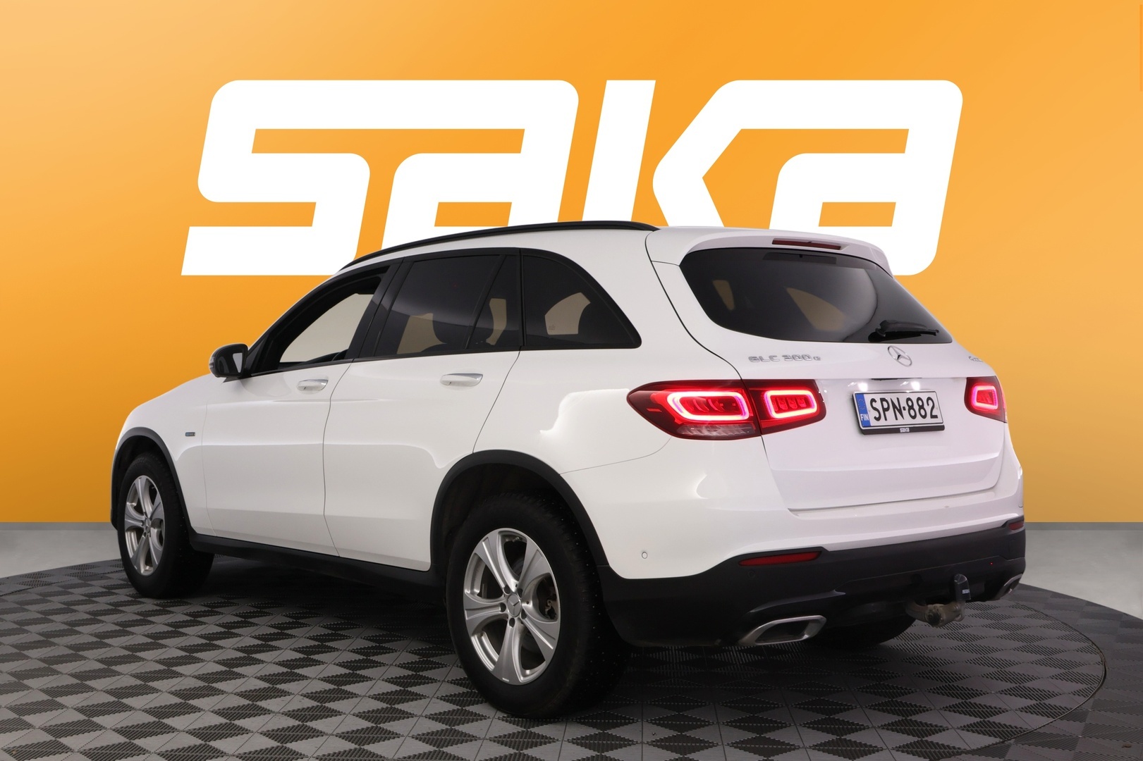 MERCEDES-BENZ GLC 2020