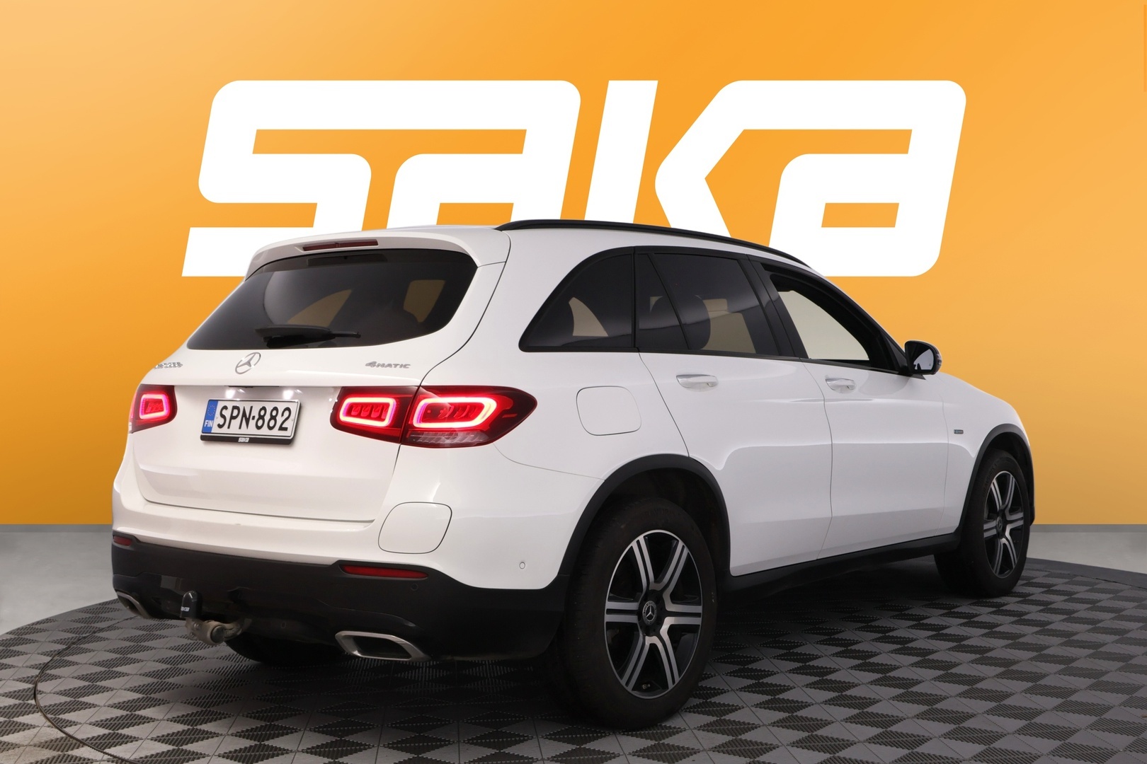 MERCEDES-BENZ GLC 2020