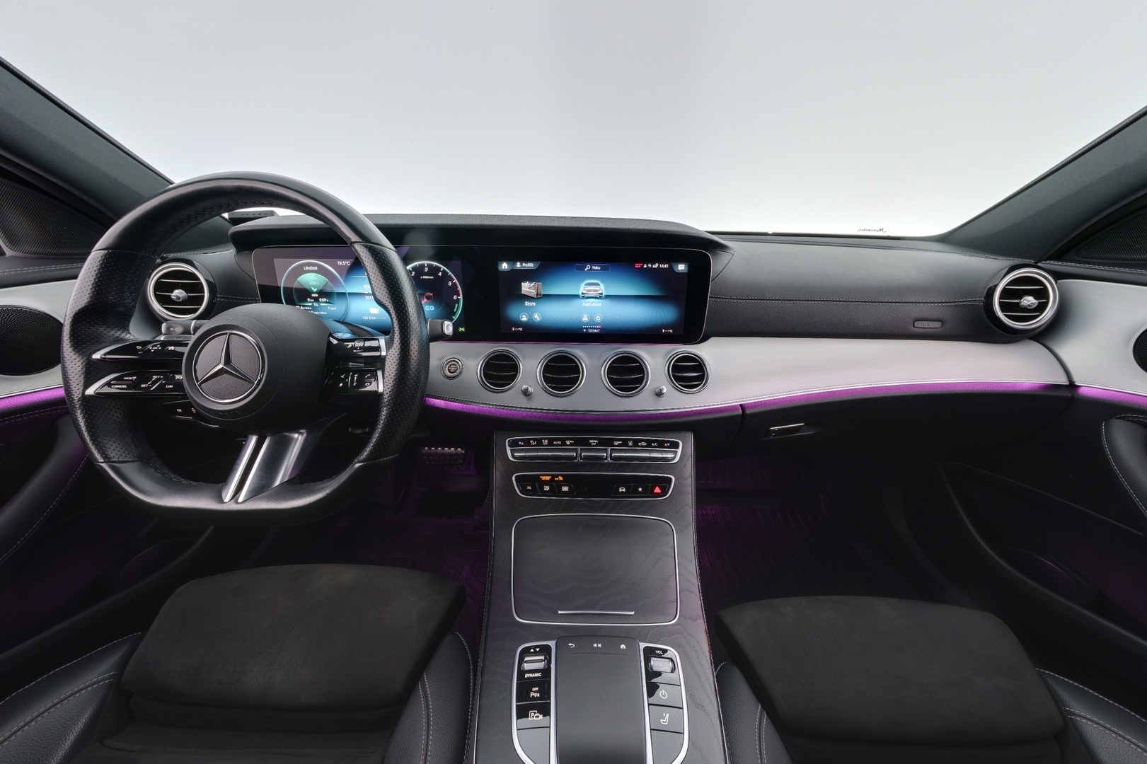 MERCEDES-BENZ E 2021