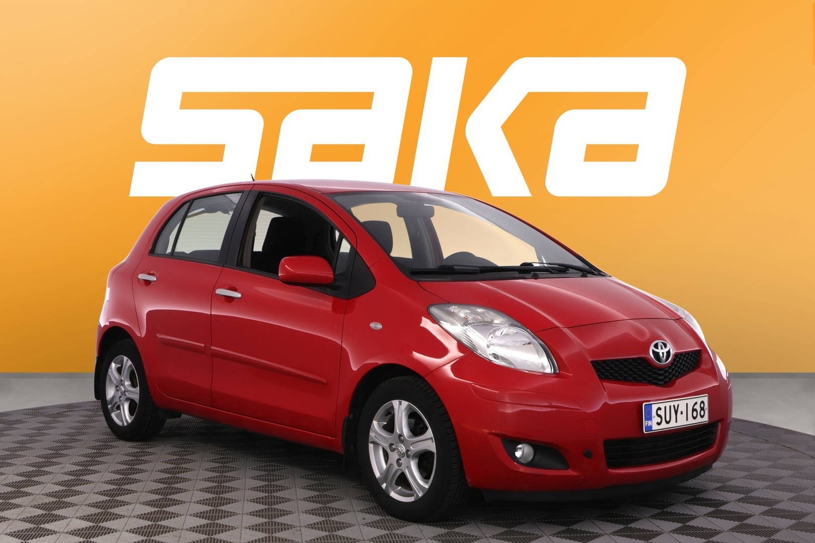 TOYOTA Yaris 2010