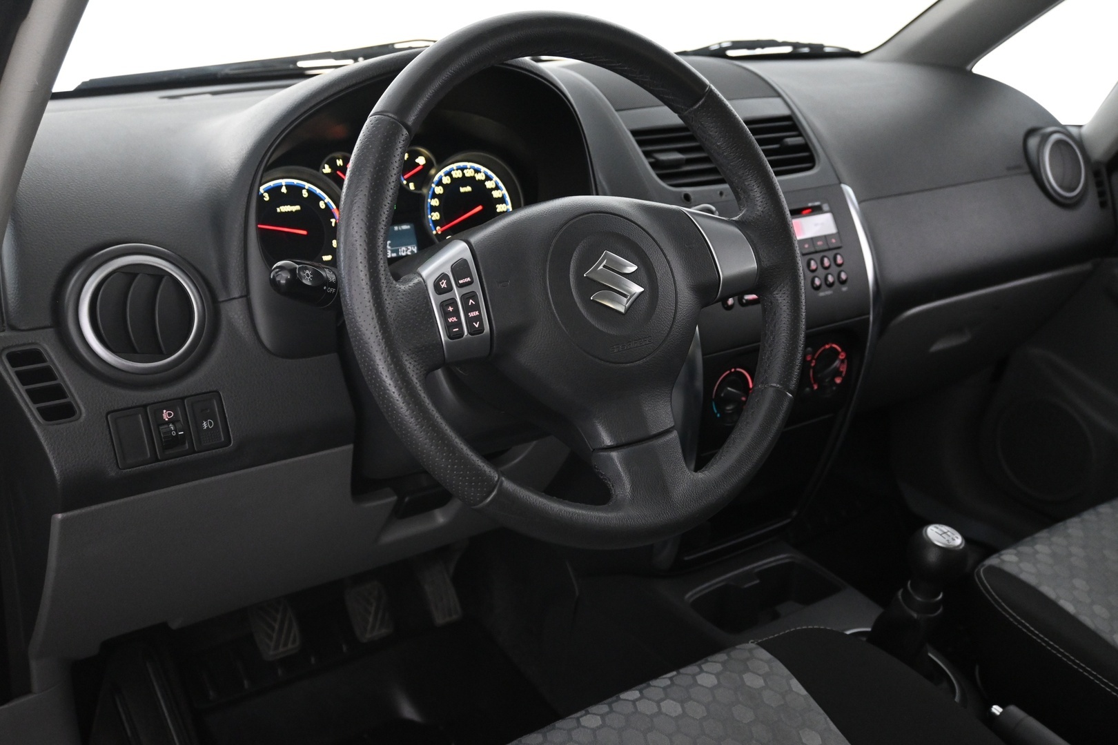 SUZUKI SX4 2013