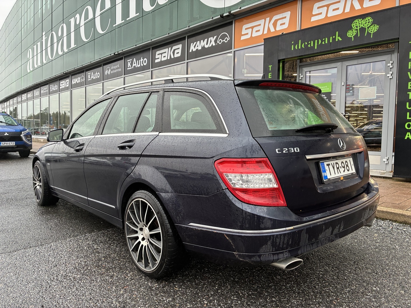 MERCEDES-BENZ C 2009