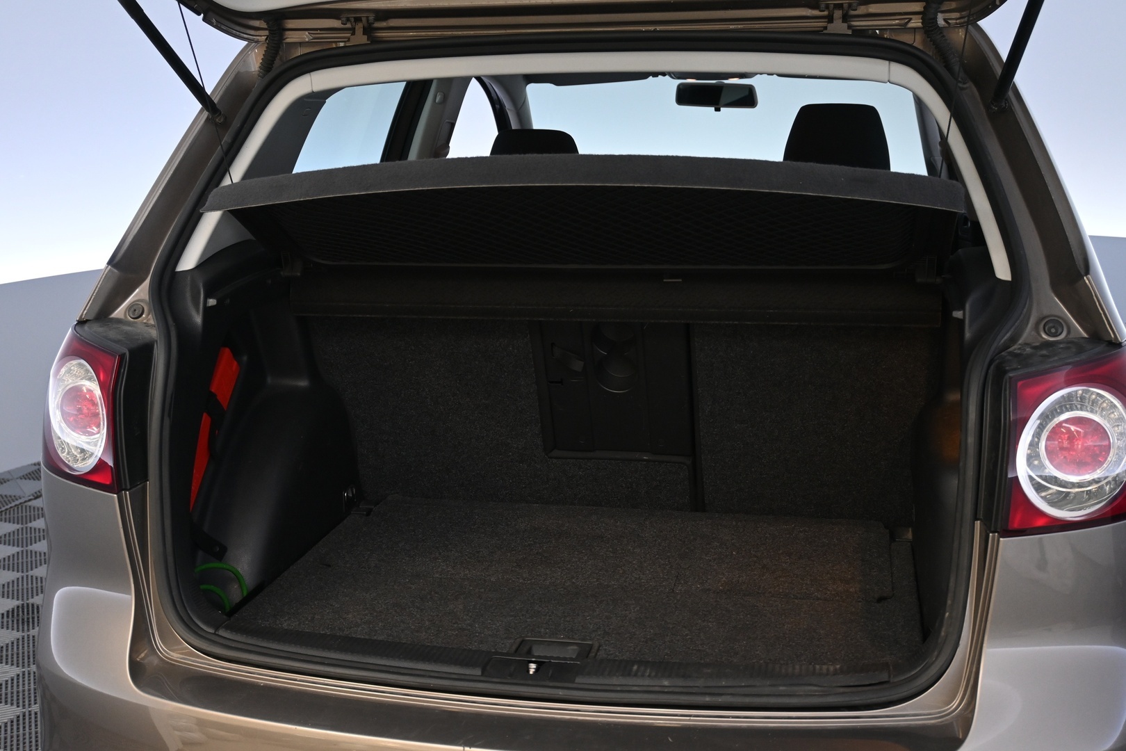 VOLKSWAGEN Golf Plus 2012
