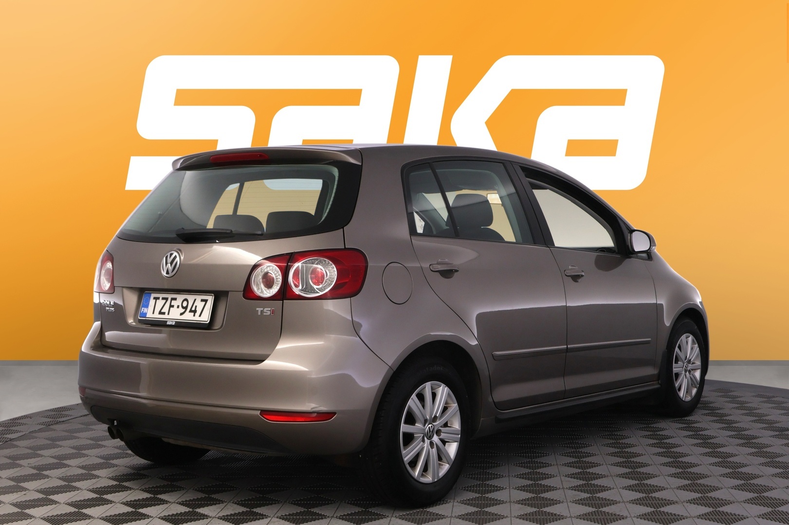 VOLKSWAGEN Golf Plus 2012