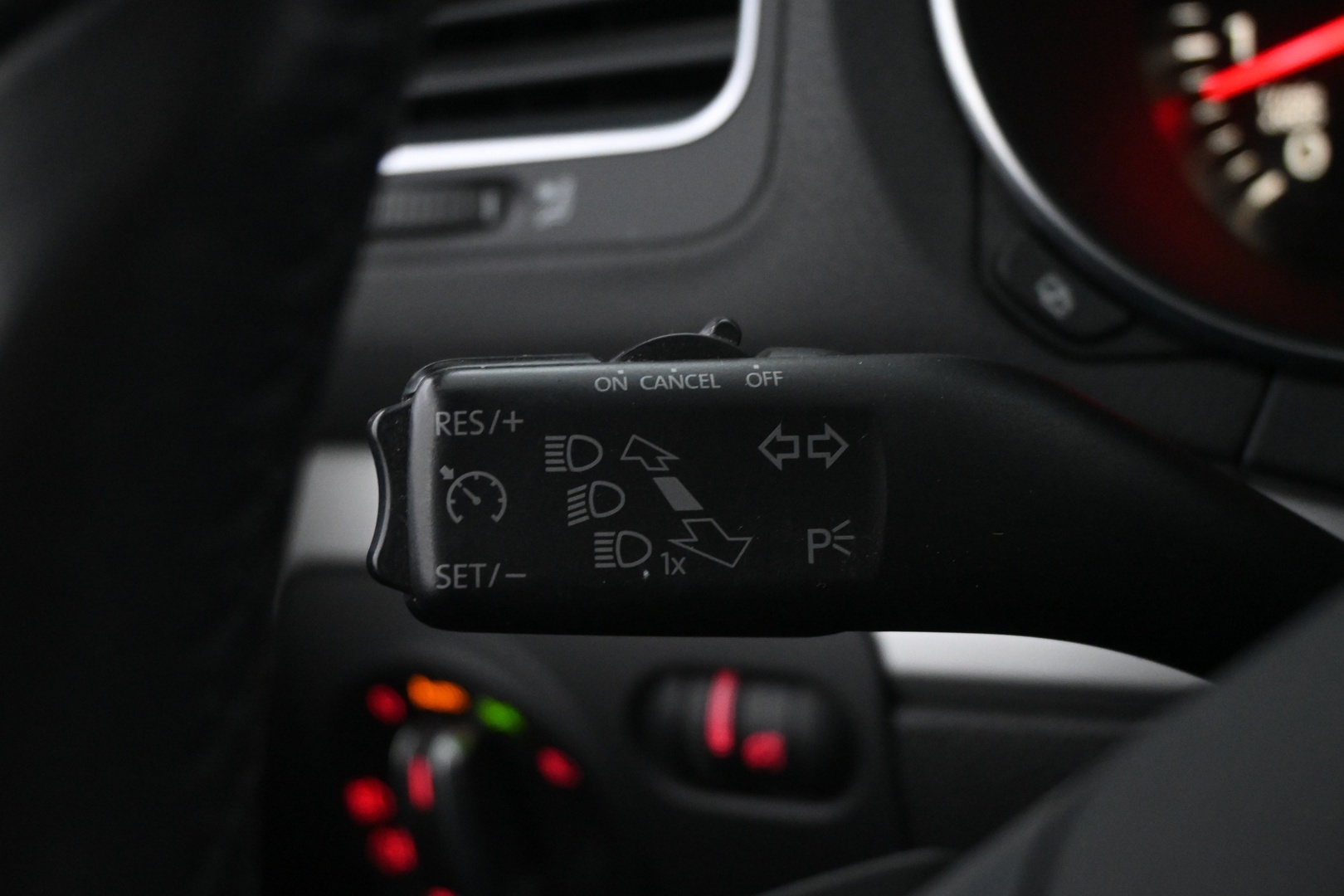 VOLKSWAGEN Golf 2011