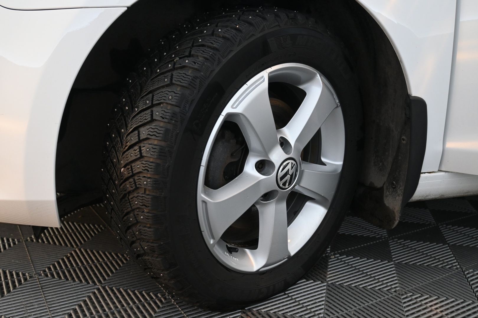 VOLKSWAGEN Golf 2011