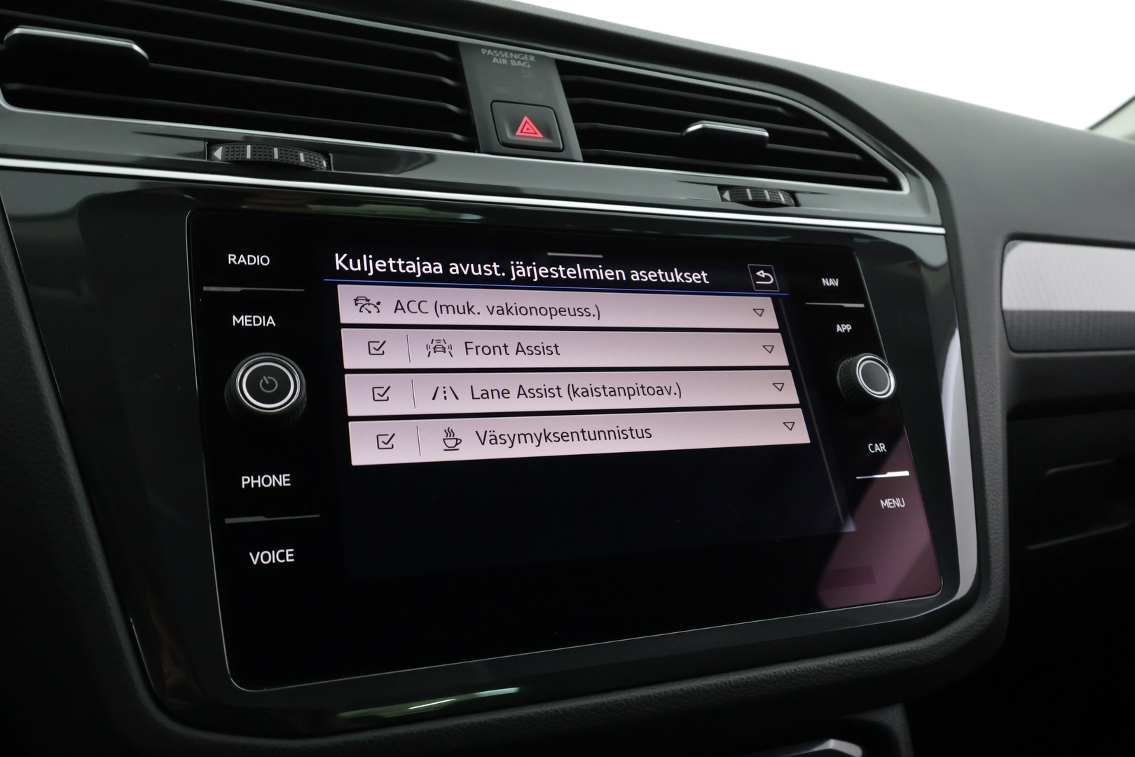 VOLKSWAGEN Tiguan 2021
