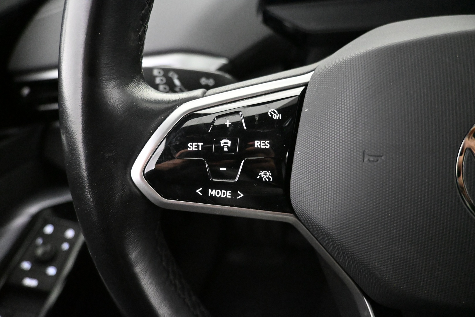 VOLKSWAGEN ID.5 2023