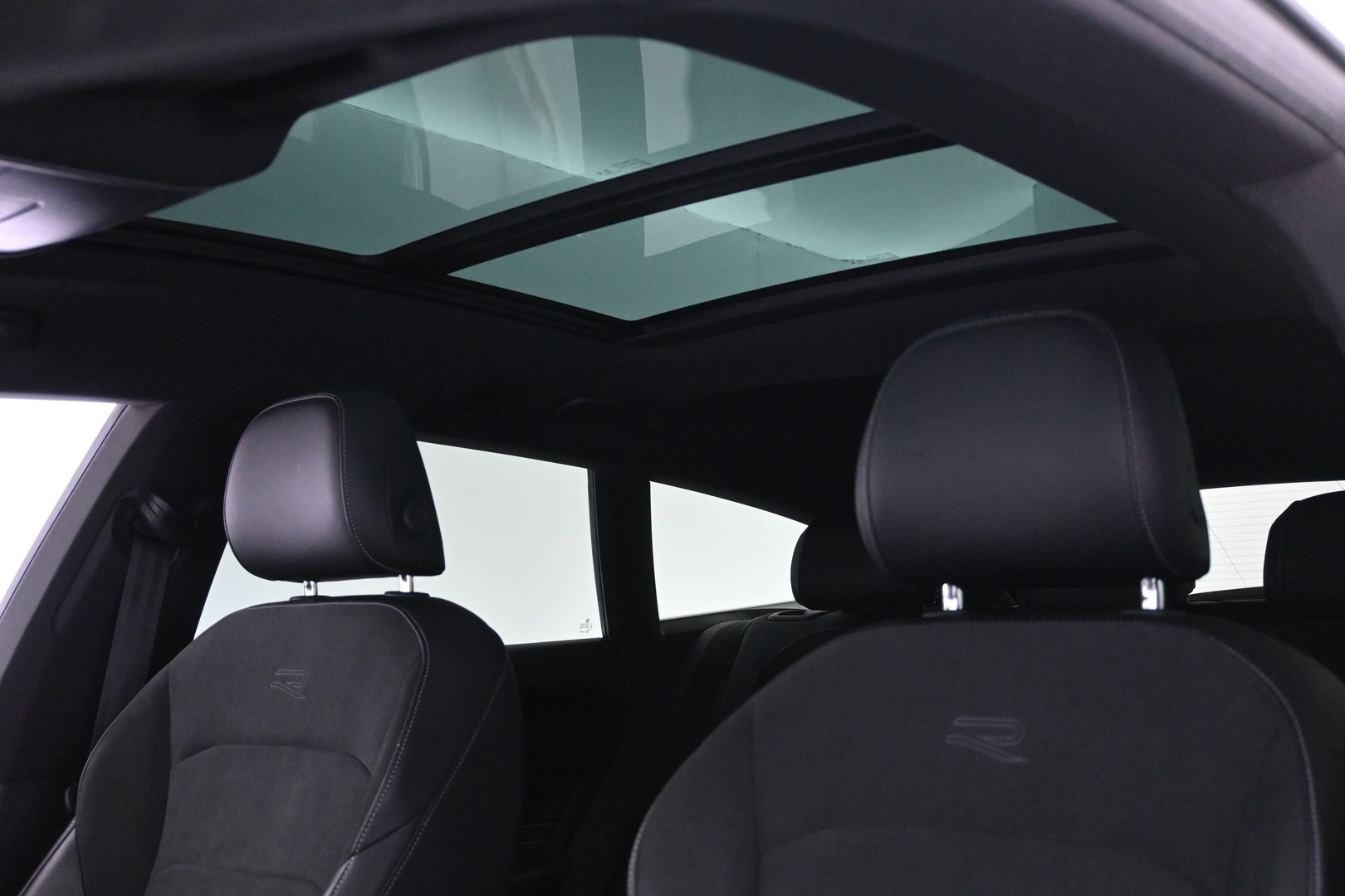 VOLKSWAGEN Arteon 2022