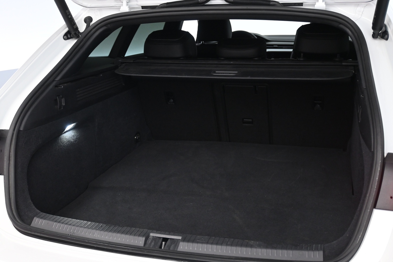 VOLKSWAGEN Arteon 2022