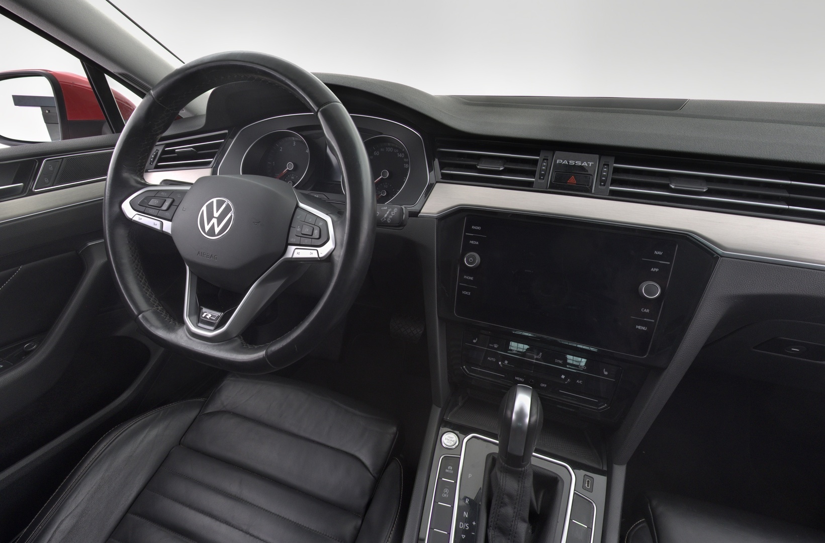 VOLKSWAGEN Passat 2021