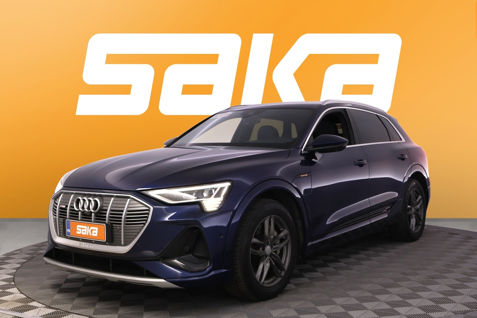 AUDI e-tron 2023