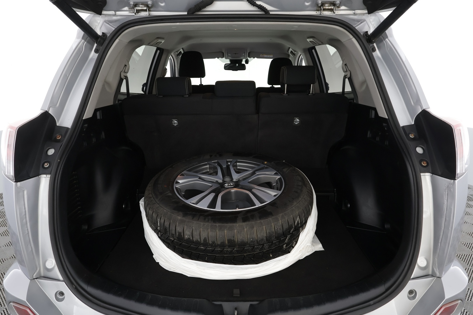 TOYOTA RAV4 2017