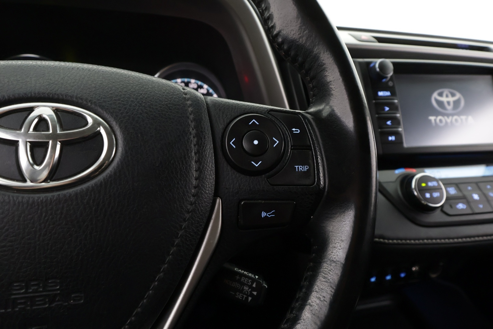 TOYOTA RAV4 2017