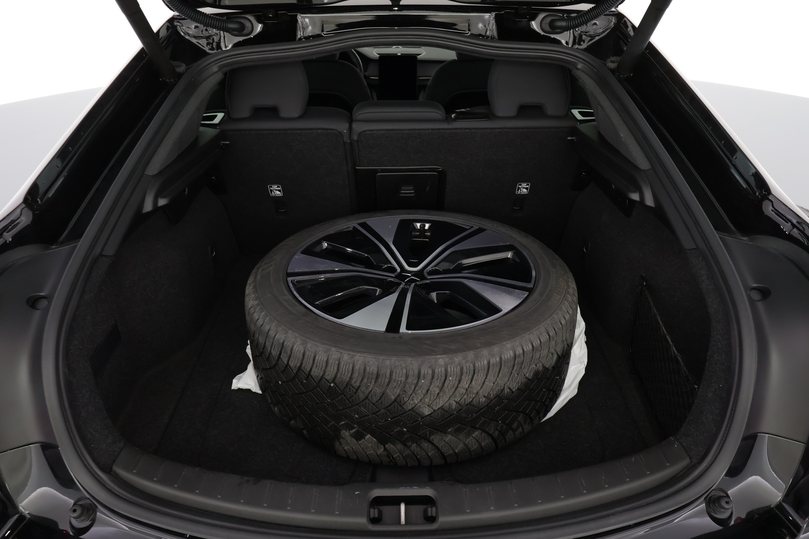 POLESTAR 2 2025