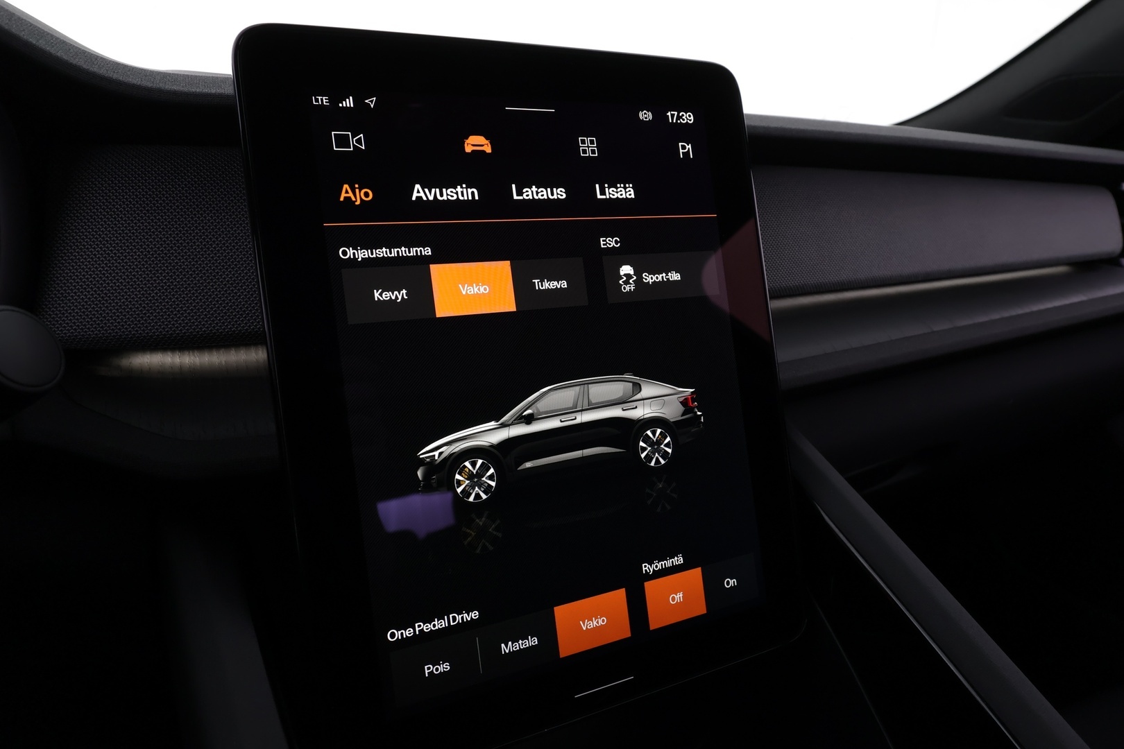 POLESTAR 2 2025