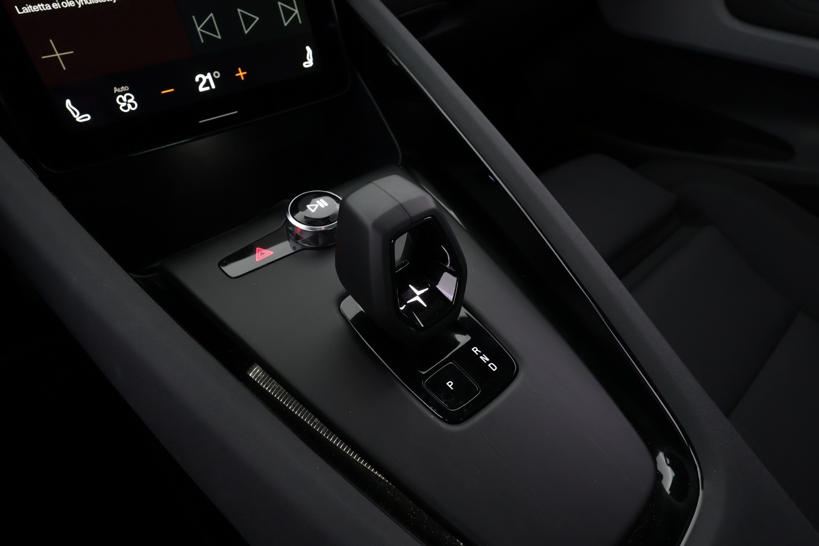POLESTAR 2 2025