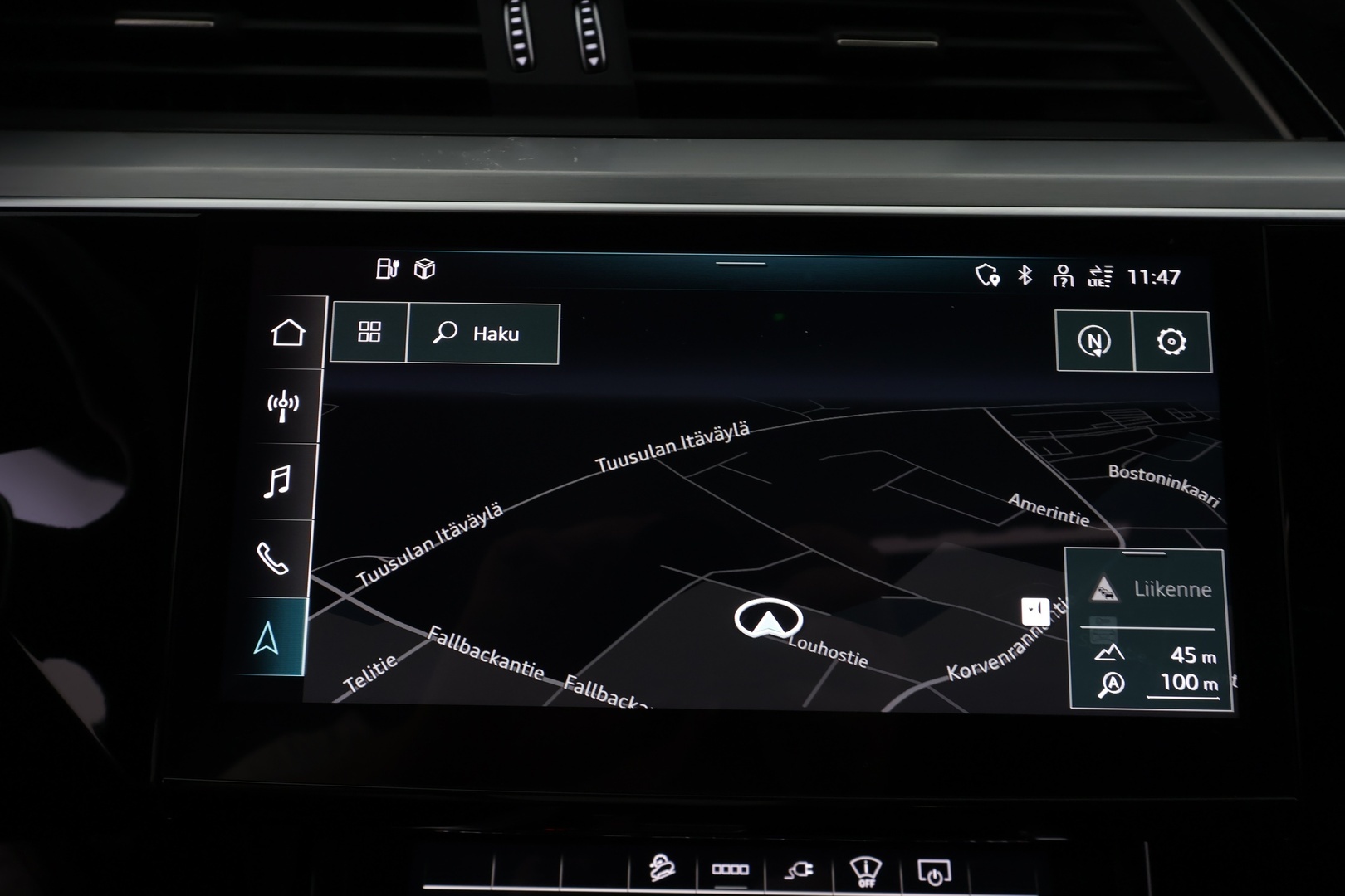 MERCEDES-BENZ EQC 2021