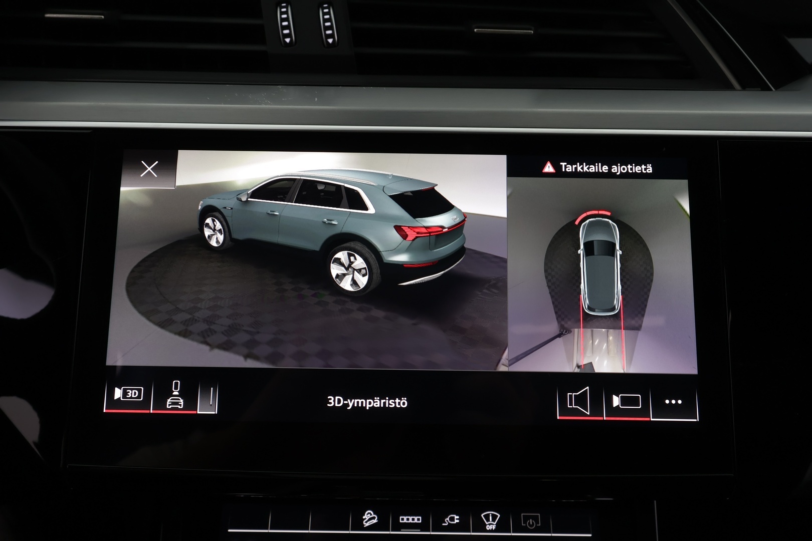 MERCEDES-BENZ EQC 2021