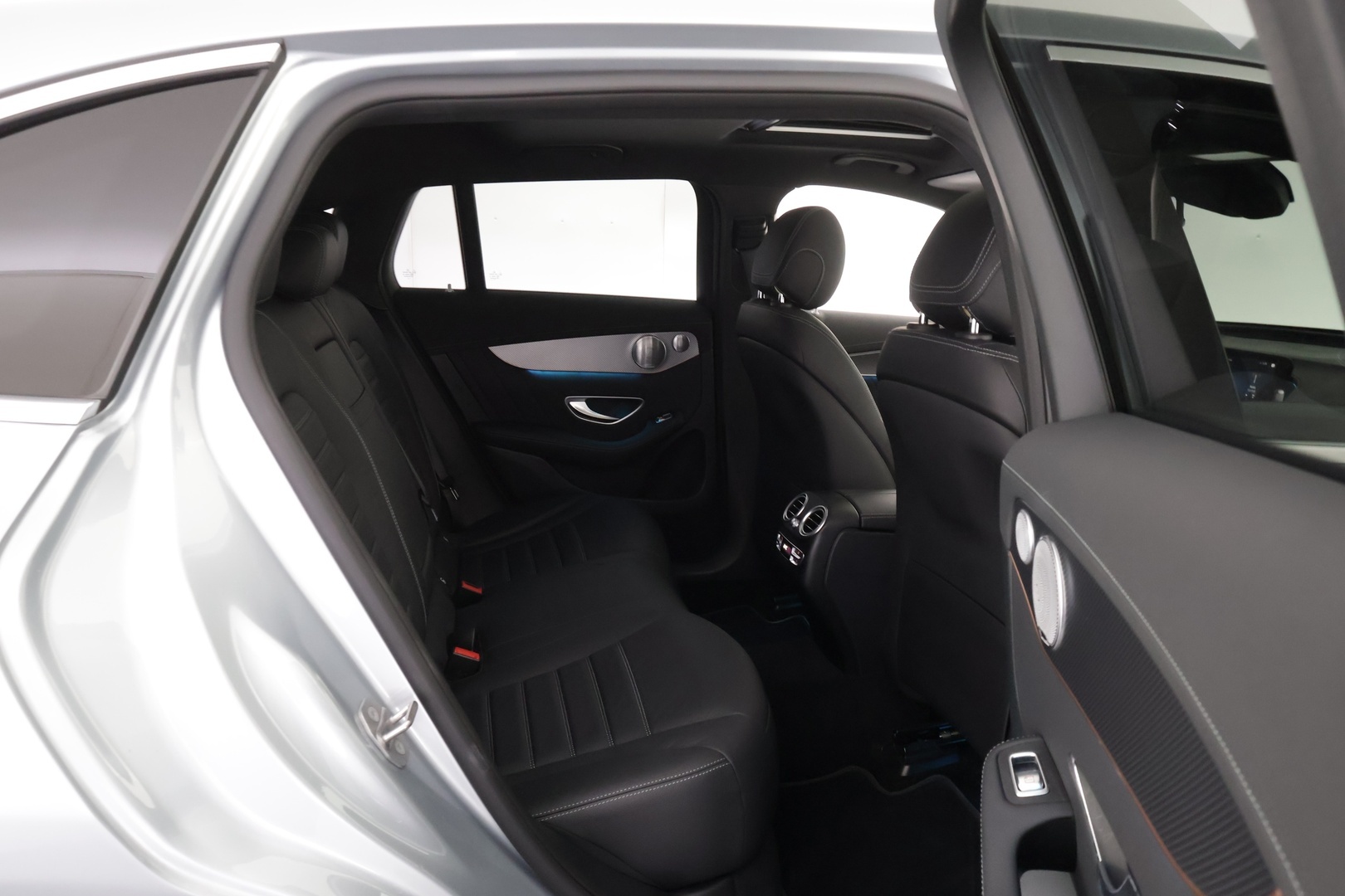 MERCEDES-BENZ EQC 2021