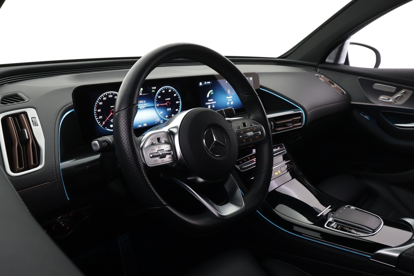 MERCEDES-BENZ EQC 2021