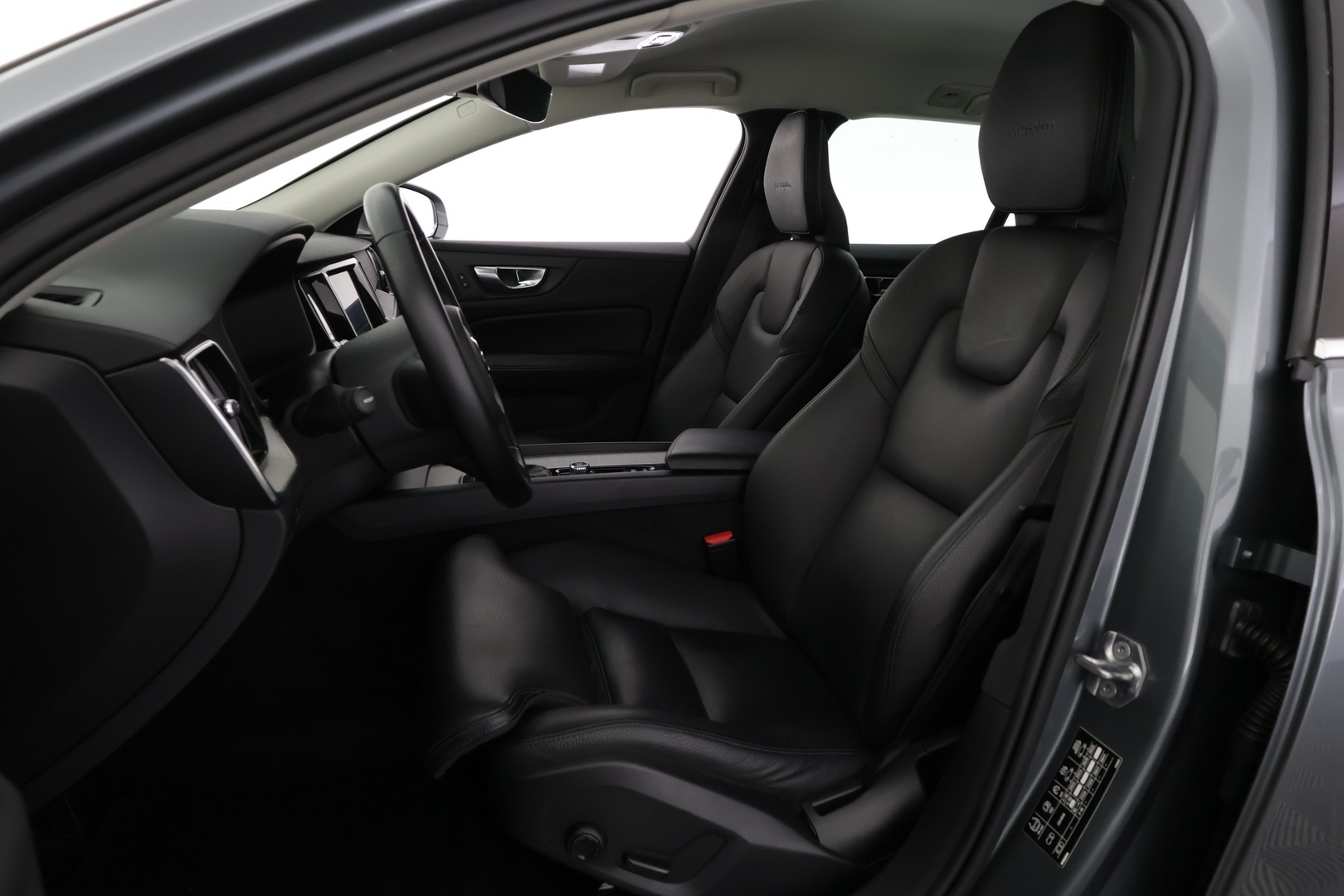 VOLVO V60 2019
