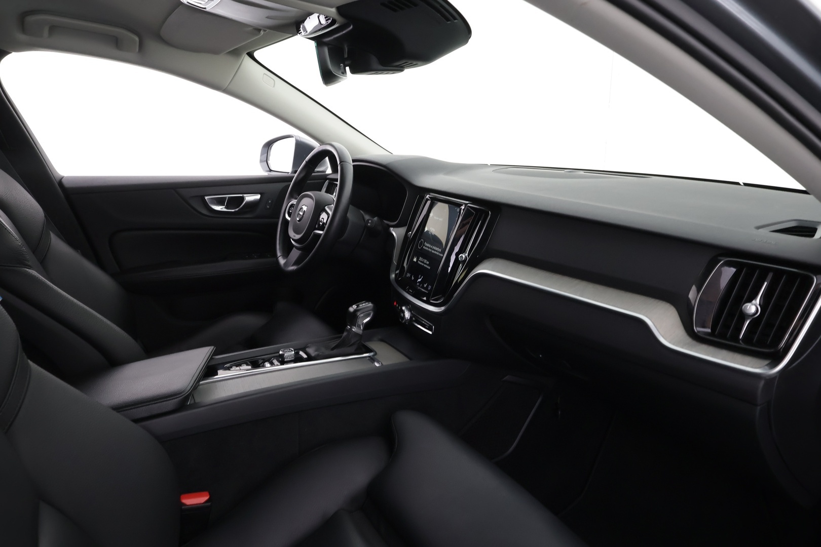 VOLVO V60 2019