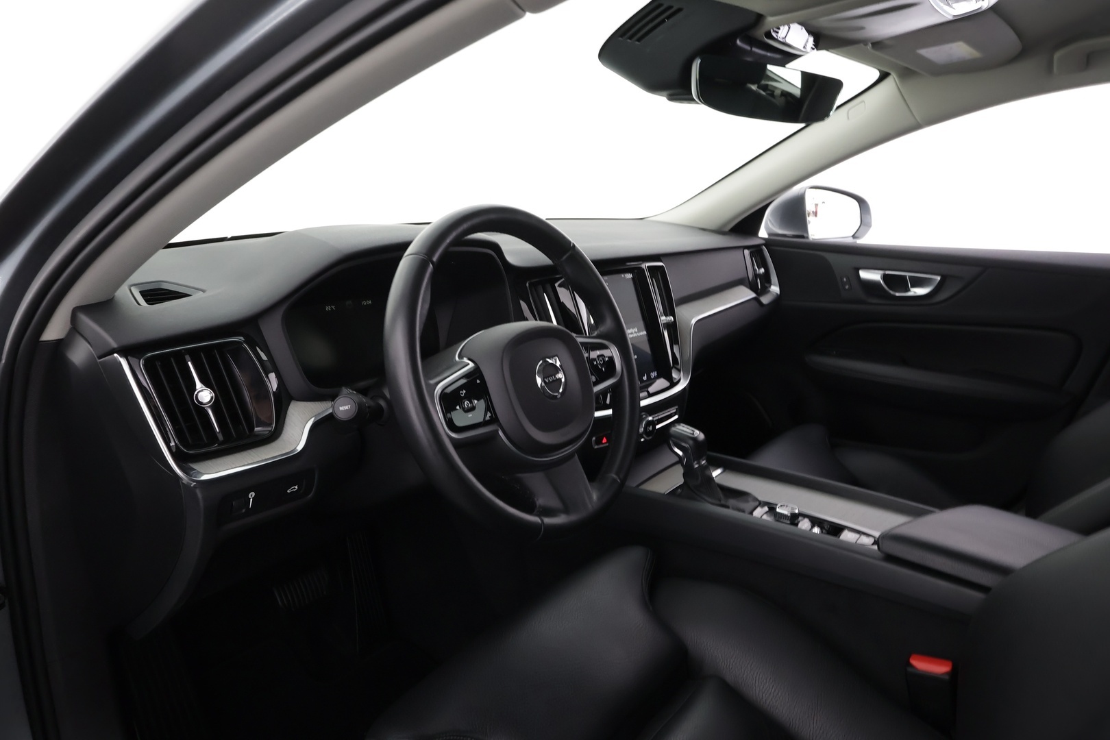 VOLVO V60 2019