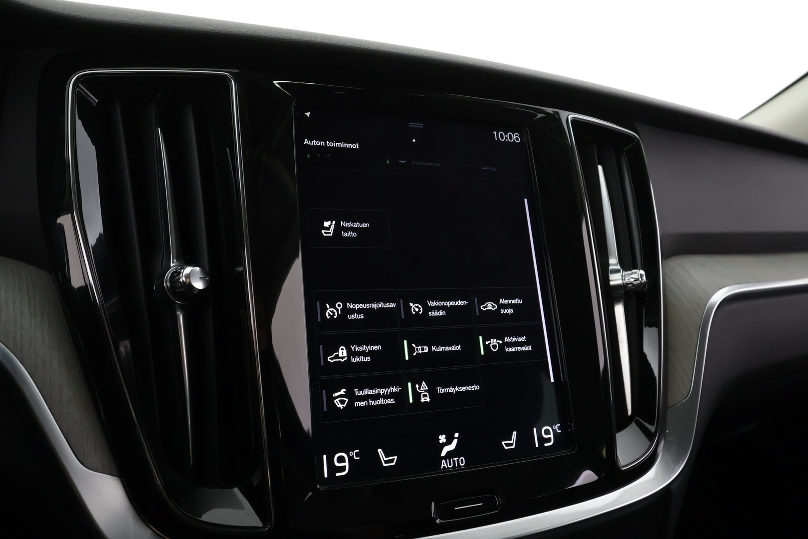 VOLVO V60 2019