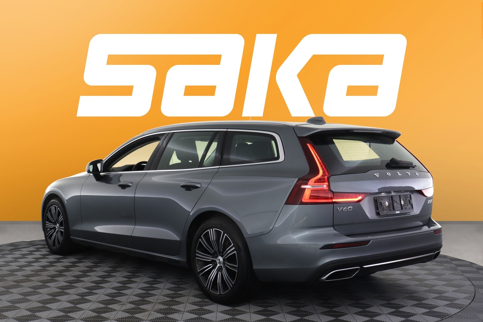 VOLVO V60 2019