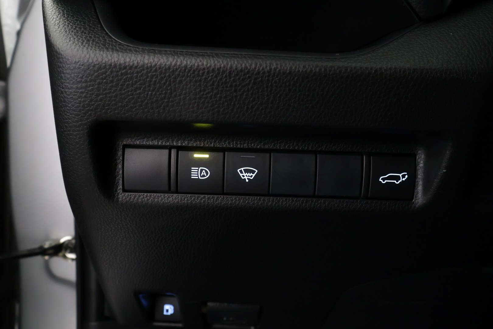 TOYOTA RAV4 2019