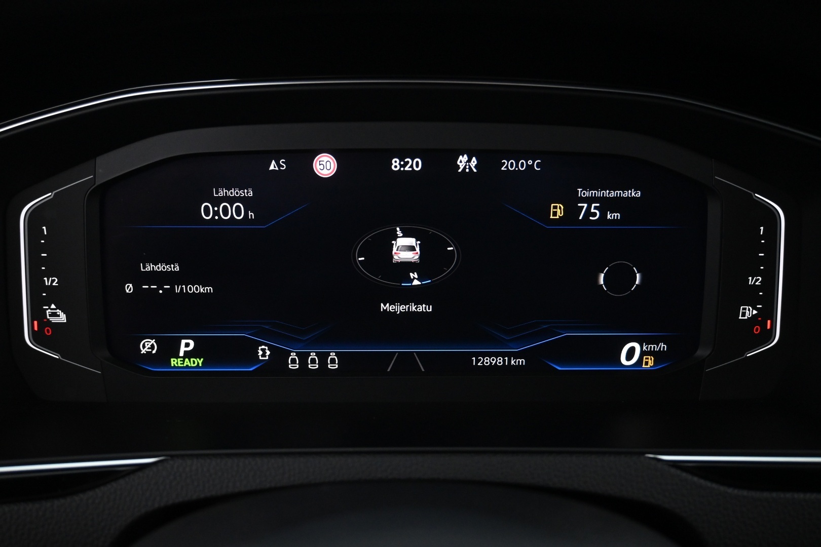 VOLKSWAGEN Passat 2022