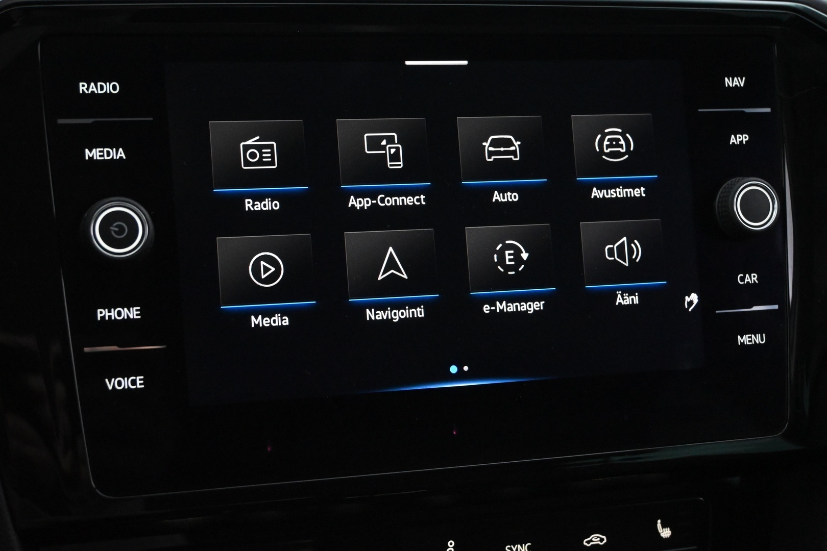 VOLKSWAGEN Passat 2022