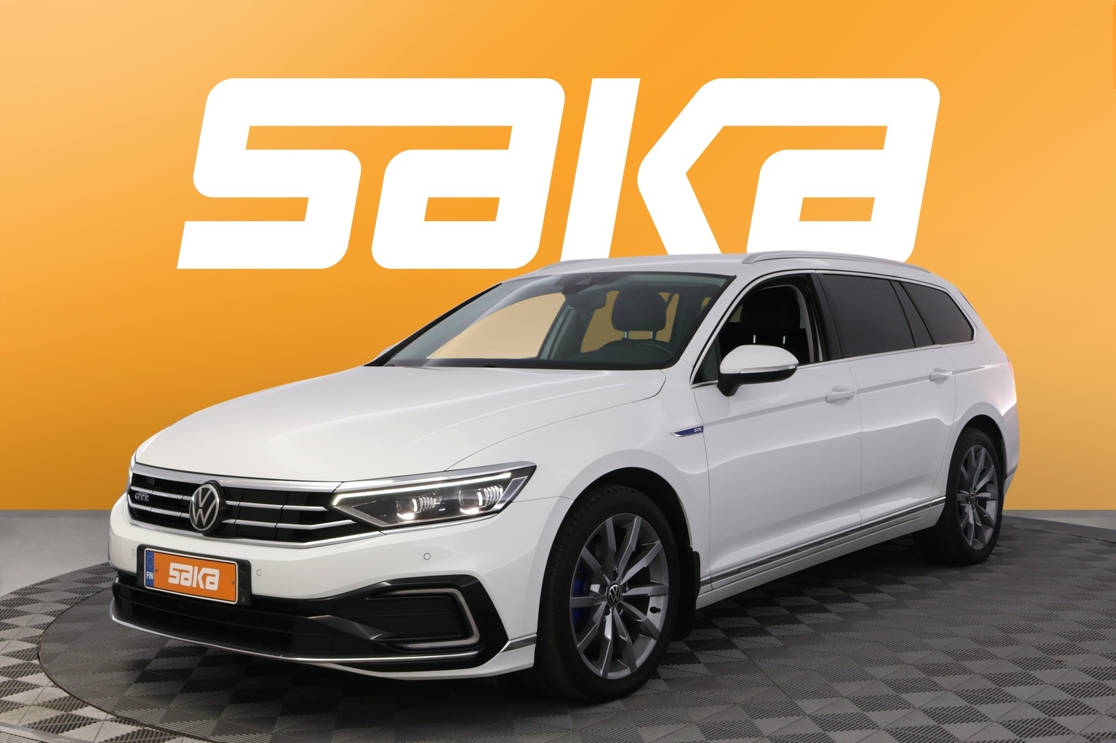 VOLKSWAGEN Passat 2022