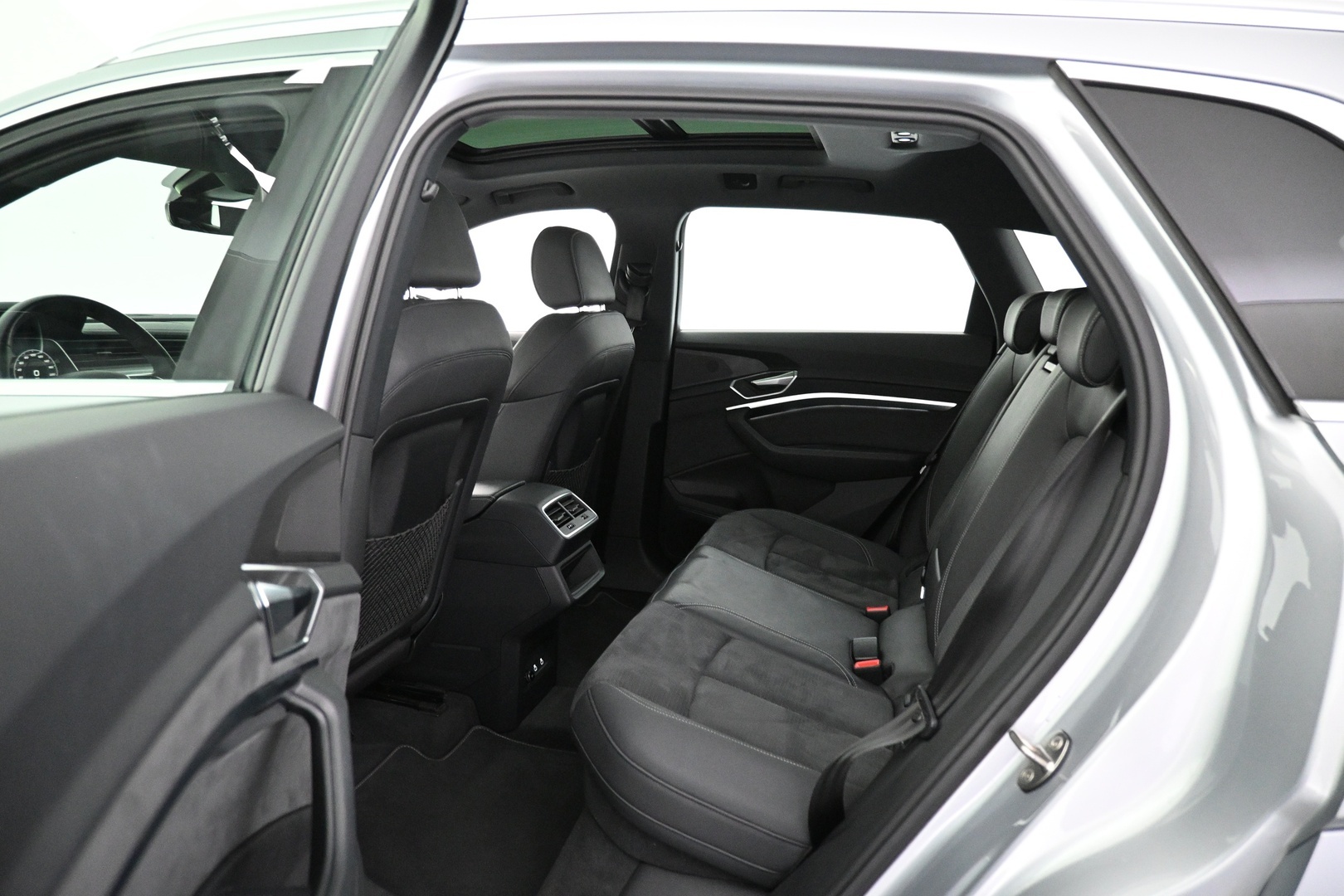 AUDI e-tron 2022