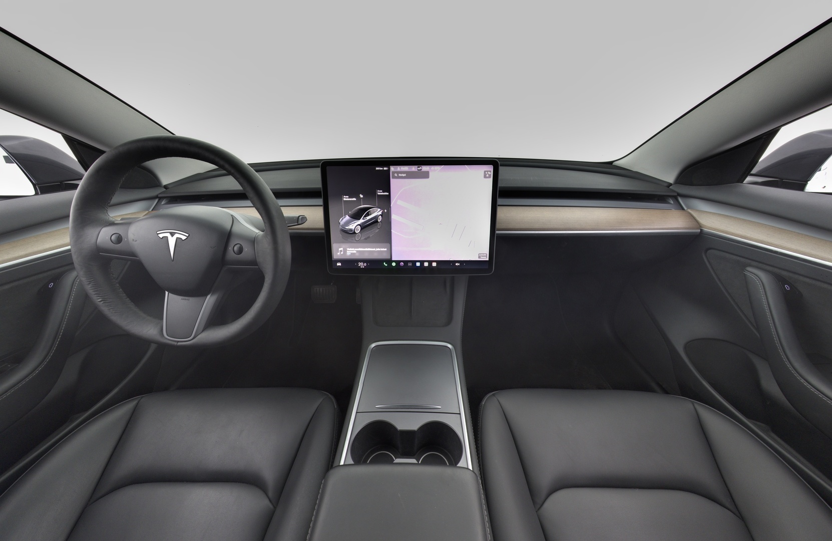 TESLA Model 3 2023