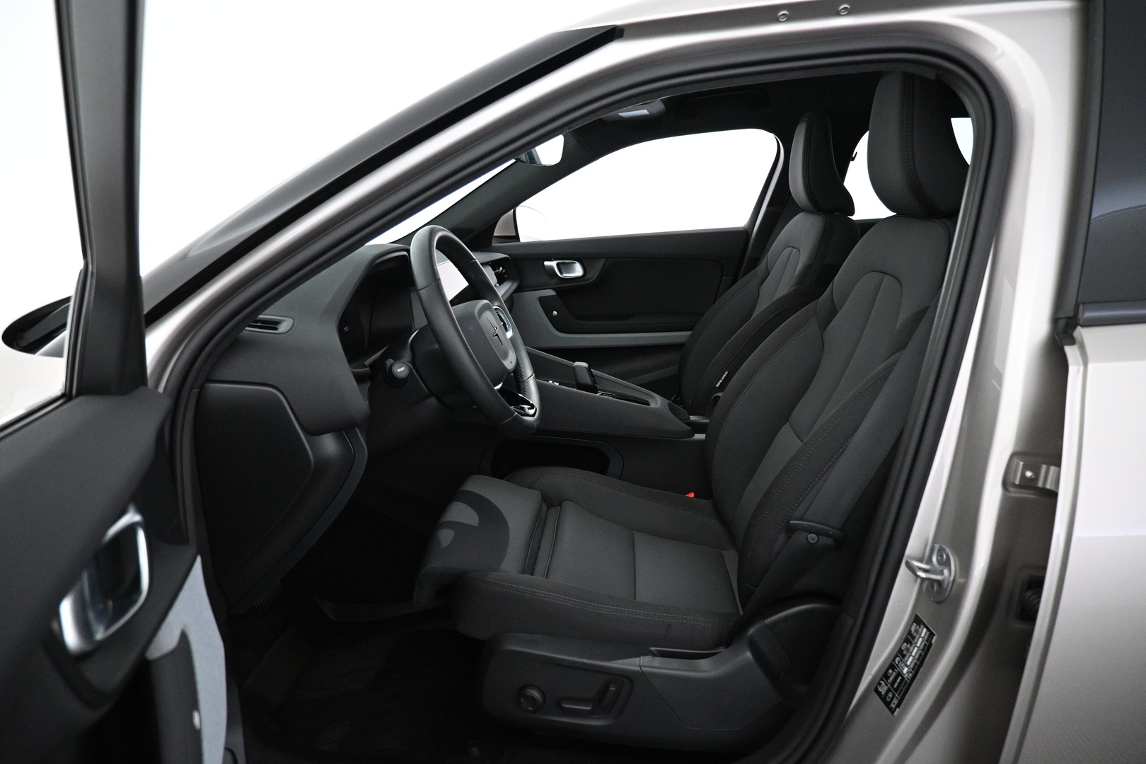POLESTAR 2 2024