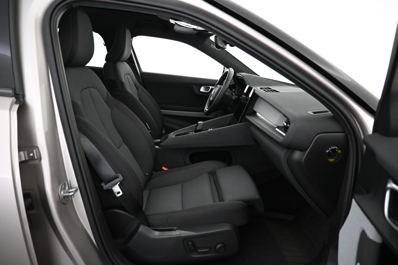 POLESTAR 2 2024