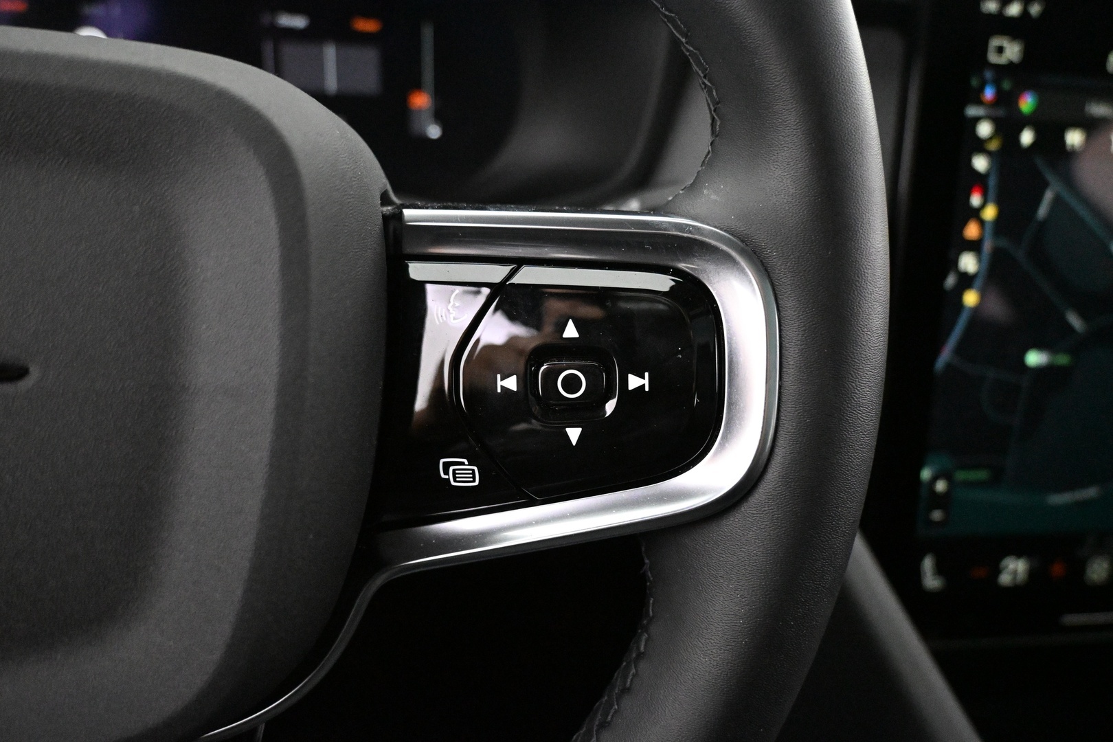 POLESTAR 2 2024