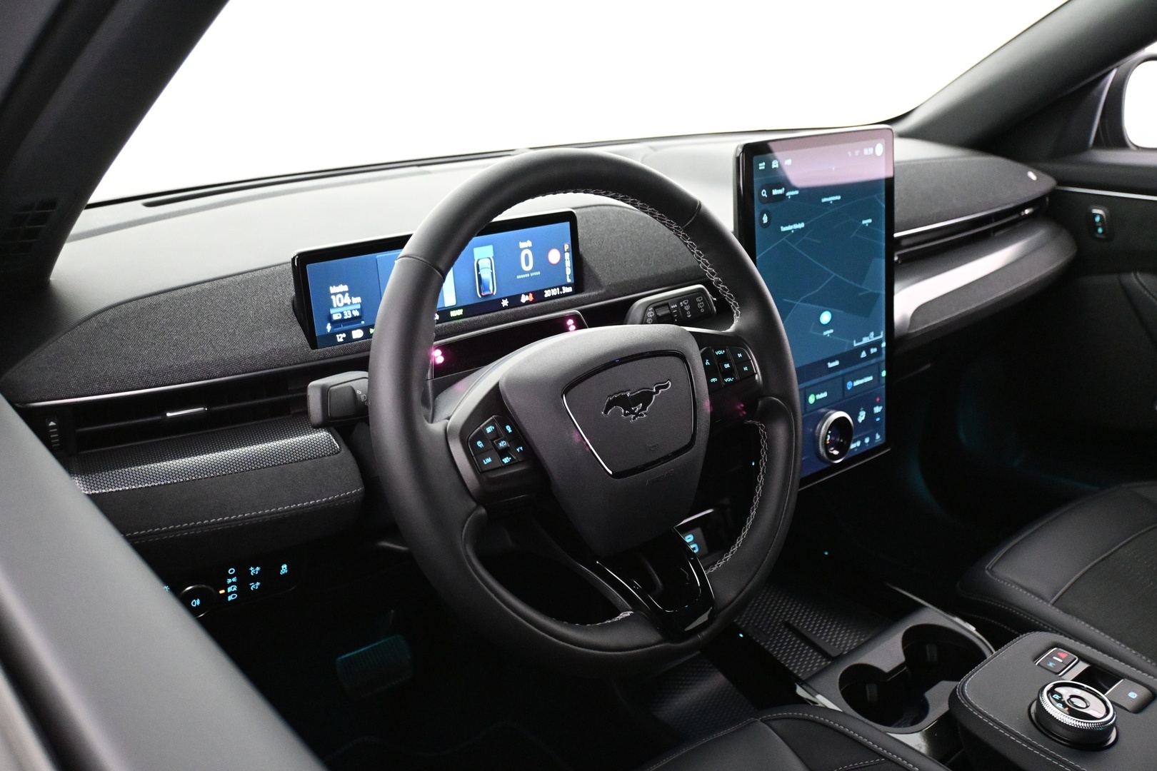 FORD Mustang Mach-E 2022